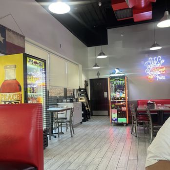 Stomp’s Burger Joint - Burgers Near Me - Missouri City, Texas Stomp’s Burger Joint - Burgers Near Me - Missouri City, Texas