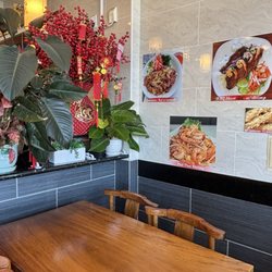 Pho Waipahu - Dining room
