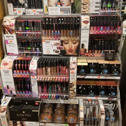 Wheaton Beauty Supply - Absolute make up