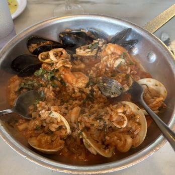 Carmelina's - Italian Near Me - Boston, Massachusetts