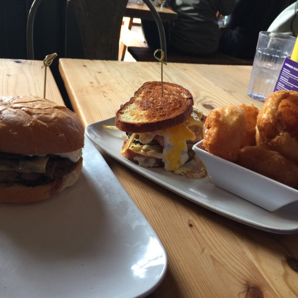 Uneeda Burger - Yummy burger goodness - Burgers Near Me - Seattle, Washington