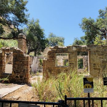 Solstice Canyon - Solstice canyon trail - Parks Near Me - Malibu, California