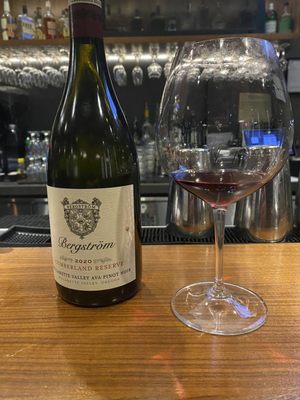 Daniel’s Broiler Downtown by null