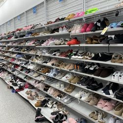 Ross Dress for Less - Ross
