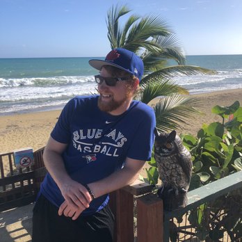La Casa de los Pastelillos - Seafood Near Me - Guayama, Puerto Rico