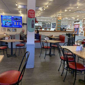 Eddie and Mario's - Restaurant - Seafood Near Me - Clifton Park, New York Eddie and Mario's - Restaurant - Seafood Near Me - Clifton Park, New York