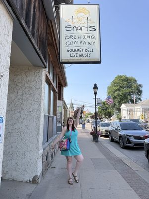 Short's Brewing Company Bellaire Pub by null