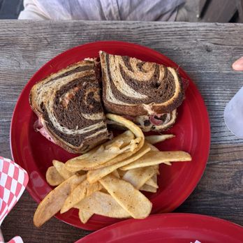 Spoons Cafe - Spoons Reuben Sandwich - American Near Me - McKinney, Texas