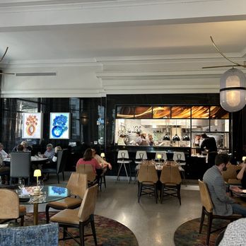 Glass Light - Inside area - New American Near Me - Norfolk, Virginia