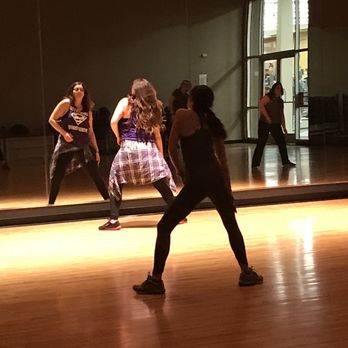 LA Fitness - Zumba class - Gyms Near Me - Buffalo, New York