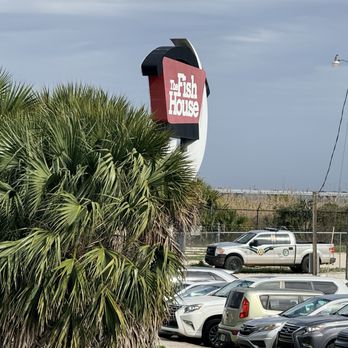 The Fish House - Sign outside - Seafood Near Me - Pensacola, Florida