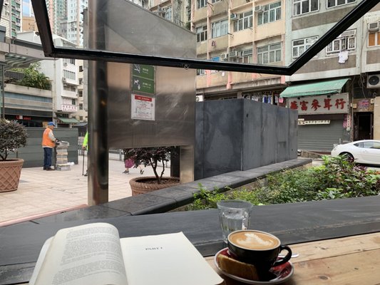 Winstons Coffee (Sai Ying Pun) by null