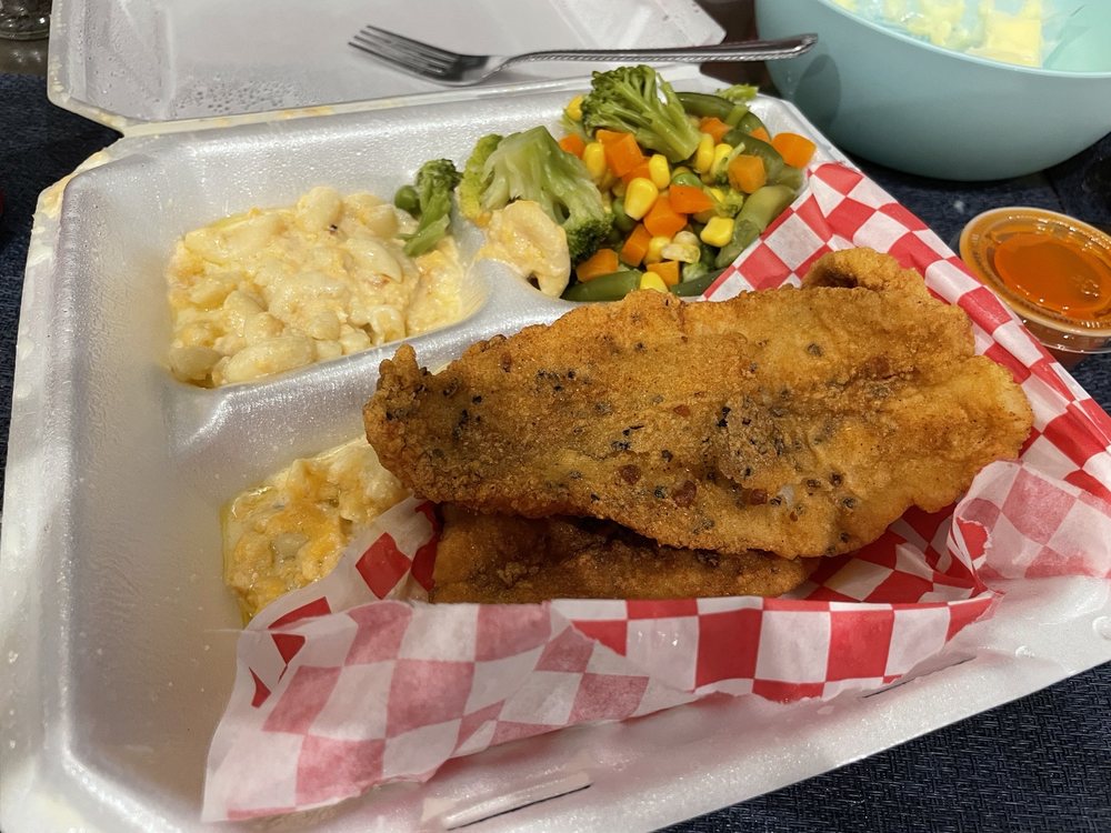 UNCLE BOB’S SMOKE SHACK Updated February 2024 5081 Westfields Blvd