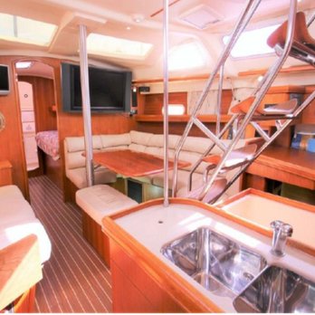 Captain Diego - Plenty of space inside and out - Boat Charters Near Me Captain Diego - Plenty of space inside and out - Boat Charters Near Me