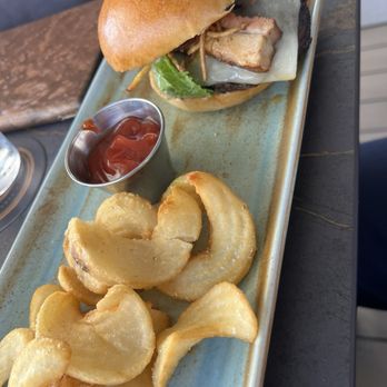 Craft Tampa - Craft Burger - American Near Me - Tampa Bay, Florida Craft Tampa - Craft Burger - American Near Me - Tampa Bay, Florida