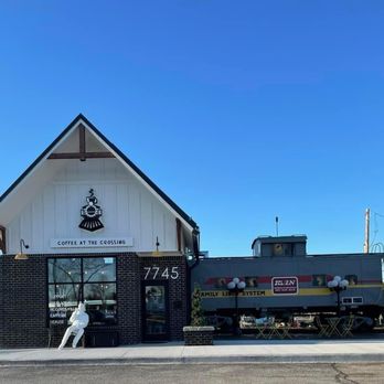 Coffee At The Crossing - Cute building - Coffee & Tea Near Me - McCordsville, Indiana