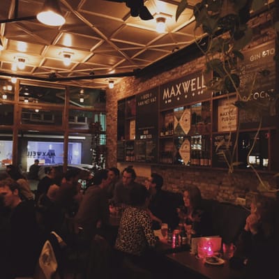 Café Maxwell by null