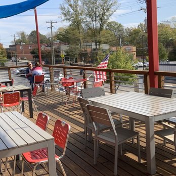Grub Durham - Upstairs outdoor seating - Southern Near Me - Durham, North Carolina Grub Durham - Upstairs outdoor seating - Southern Near Me - Durham, North Carolina