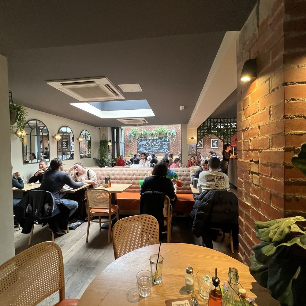 Purezza - Main dining area. - Pizza Near Me - London, XGL Purezza - Main dining area. - Pizza Near Me - London, XGL
