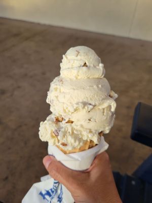 Handel's Homemade Ice Cream & Yogurt by null