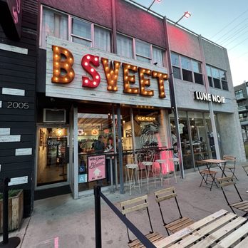 B Sweet Dessert Bar - Exterior - Desserts Near Me - Los Angeles, California B Sweet Dessert Bar - Exterior - Desserts Near Me - Los Angeles, California