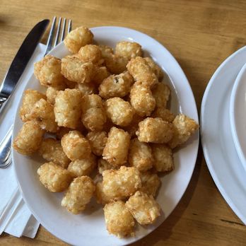 The Tollgate - A very generous portion of tots. They were amazing. - American Near Me - Sandy, Oregon