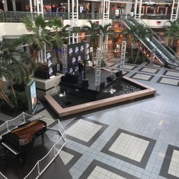 Live music!