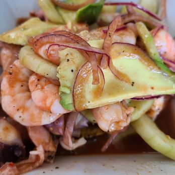 Mariscos el Mazateño - Camaron y pulpo tosada - Tacos Near Me - Tijuana, BCN