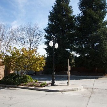 Derrel's Mini Storage - Self Storage Near Me - Clovis, California