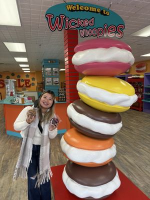 Wicked Whoopies by null