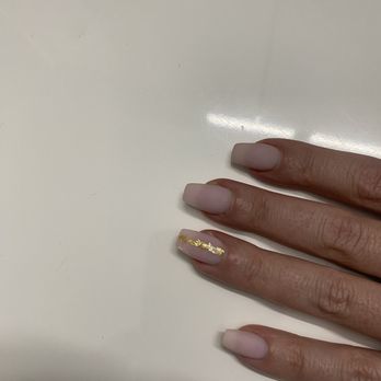Lexi Nail Spa - matte pink with gold foil - Nail Salons Near Me - Elk Grove, California Lexi Nail Spa - matte pink with gold foil - Nail Salons Near Me - Elk Grove, California
