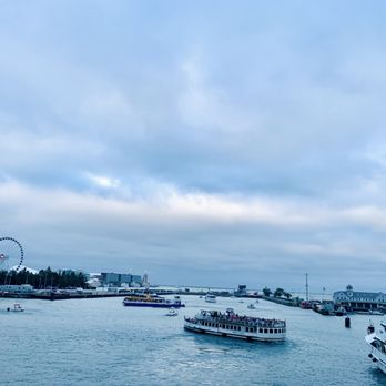 Navy Pier - Landmarks & Historical Buildings Near Me - Chicago, Illinois Navy Pier - Landmarks & Historical Buildings Near Me - Chicago, Illinois
