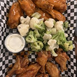 Mr. Bones Restaurant & Bar - Honey chipotle, and medium bone in wings with steamed veggies
