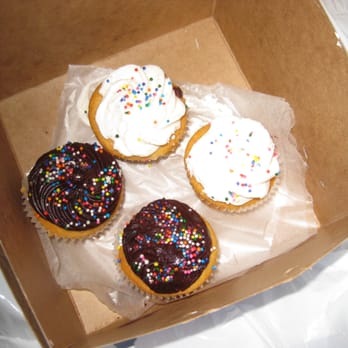 Ladybird Bakery - Small cupcakes --- 2 vanilla & 2 vanilla w/chocolate frosting - Bakeries Near Me - Brooklyn, New York Ladybird Bakery - Small cupcakes --- 2 vanilla & 2 vanilla w/chocolate frosting - Bakeries Near Me - Brooklyn, New York