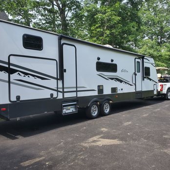 Camping World - Thornburg - Our new but twice as expensive camper with issues. - RV Dealers Near Me - Thornburg, Virginia Camping World - Thornburg - Our new but twice as expensive camper with issues. - RV Dealers Near Me - Thornburg, Virginia