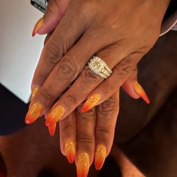 Hollywood Nails Salon - Nails done for Thanksgiving...