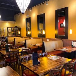 Koon Manee Thai and Sushi Restaurant - Inside seating