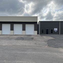 Bennie's Auto Repair - Our two offices, left is Quicklube and the right is Auto Repair and Tires