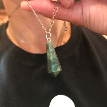 Ben Franklin - My souvenir gift, a bloodstone pendant, $2.99 - Home Decor Near Me - East Tawas, Michigan Ben Franklin - My souvenir gift, a bloodstone pendant, $2.99 - Home Decor Near Me - East Tawas, Michigan