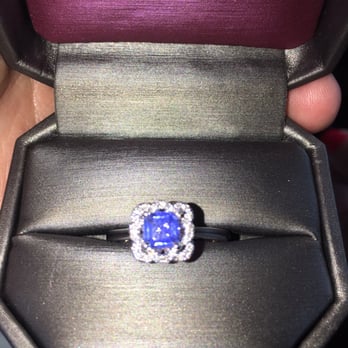 Shane Co. - Kentucky Blue Sapphire Folks - Jewelry Near Me - Roseville, California Shane Co. - Kentucky Blue Sapphire Folks - Jewelry Near Me - Roseville, California