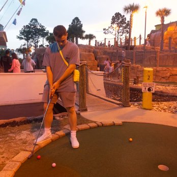 Beachside Mini Golf - mini golf course - Mini Golf Near Me - Orange Beach, Alabama
