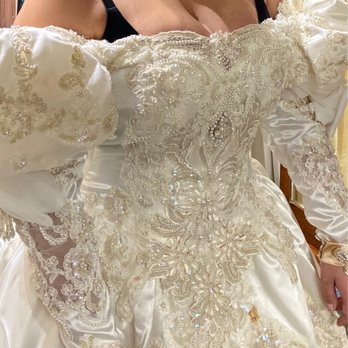 Hem and Her Bridal - Sewing & Alterations Near Me - Tucson, Arizona