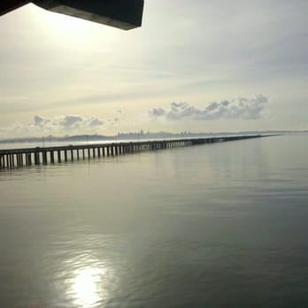 Skates On The Bay - Seafood Near Me - Berkeley, California