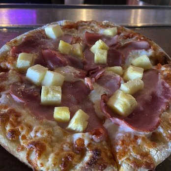 Stag Bar + Kitchen - Hoelo pizza - Pizza Near Me - Newport Beach, California