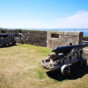 Pendennis Castle - Castles Near Me - Falmouth, CON