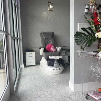 Nails & Lash Room - The updated chairs that pedicures are done in - Nail Salons Near Me - McKinney, Texas Nails & Lash Room - The updated chairs that pedicures are done in - Nail Salons Near Me - McKinney, Texas