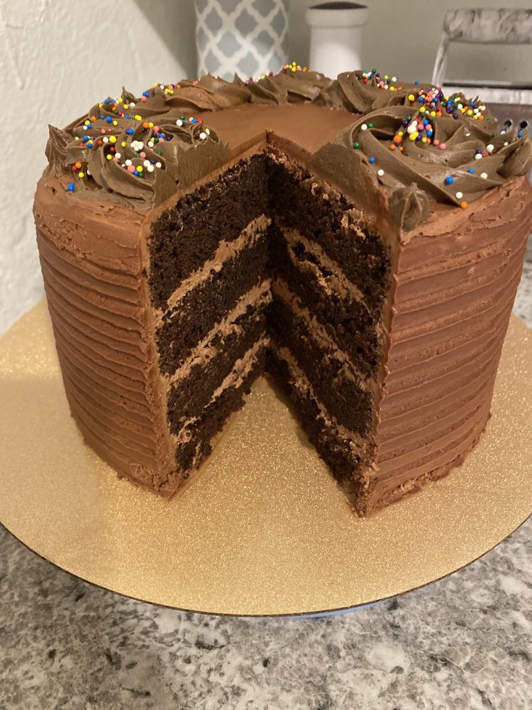 DELUX DESSERTS Roseville, California Custom Cakes Phone Number Yelp