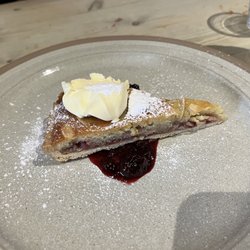 The White Hart Inn - The Frangipane tart