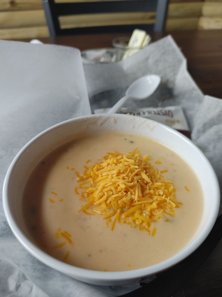 MARK’S TAVERN Updated October 2024 20 Photos 16 Bridge St, East