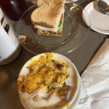 The Great Divide - Half Hot Pot Pig (aka PIG) Soup and sandwich - American Near Me - Indianapolis, Indiana